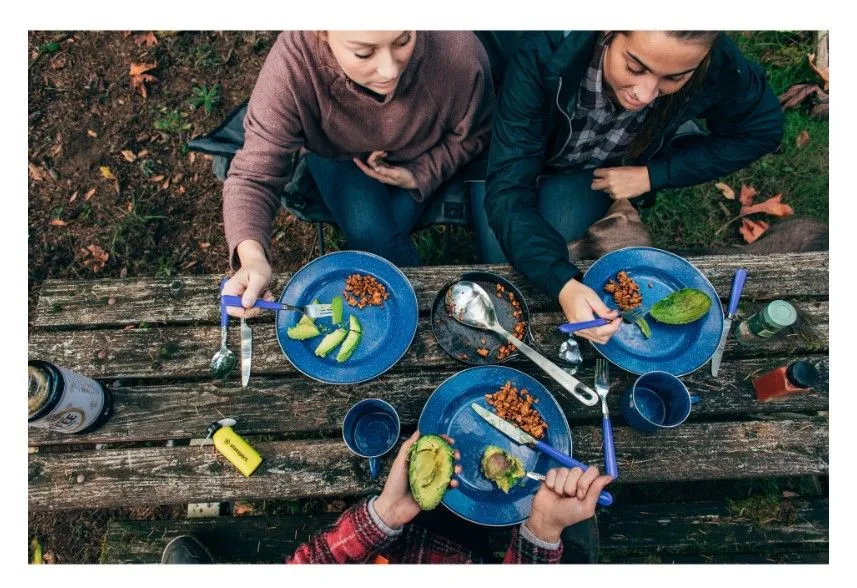 ENAMEL CAMPING TABLEWARE SET -